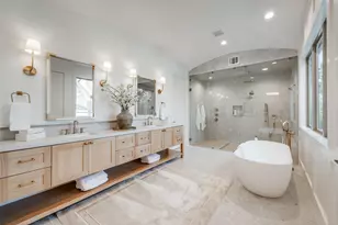 731 E 8th 1/2 St, Houston, TX 77007 - Photo 37