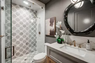 731 E 8th 1/2 St, Houston, TX 77007 - Photo 19