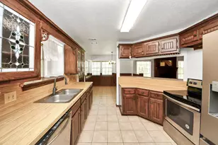 25702 Old Carriage Ln, Spring, TX 77373 - Photo 19