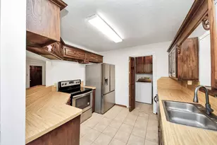 25702 Old Carriage Ln, Spring, TX 77373 - Photo 17