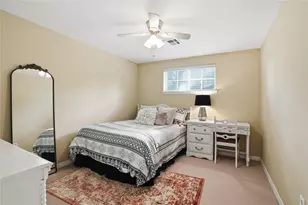 615 Lornmead Dr, Houston, TX 77024 - Photo 23