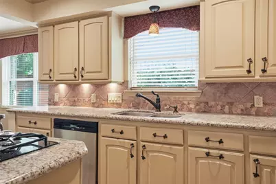 615 Lornmead Drive, Houston, TX 77024 - Photo 7