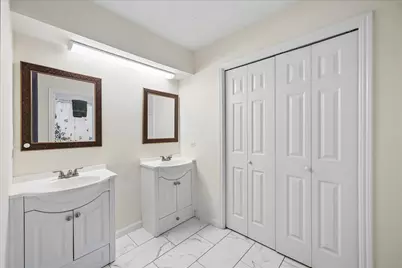 6619 Log Hollow Drive, Houston, TX 77088 - Photo 21