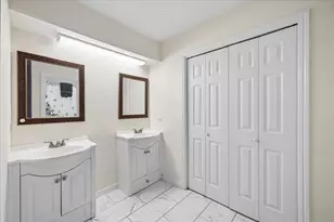 6619 Log Hollow Dr, Houston, TX 77088 - Photo 21