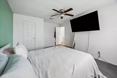 6619 Log Hollow Drive, Houston, TX 77088 - Photo 19