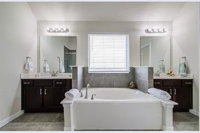 3322 Boomer Boulevard, Mont Belvieu, TX 77523 - Photo 33