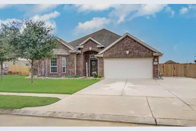 3322 Boomer Boulevard, Mont Belvieu, TX 77523 - Photo 1