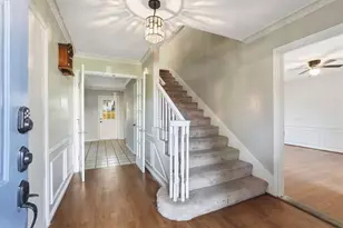 1407 Tucumcari Dr, Houston, TX 77090 - Photo 3