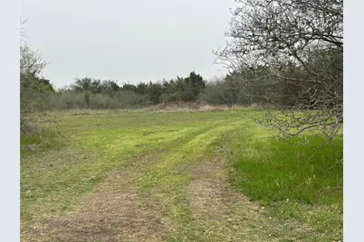 Tbd Lot 3 W Boundary Street, Giddings, TX 78942 - Photo 3
