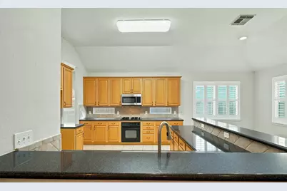 539 Green Cedar Drive, League City, TX 77573 - Photo 11