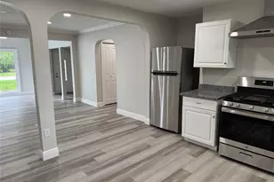 1318 Sulphur St, Houston, TX 77034 - Photo 5
