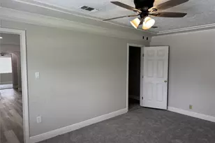 1318 Sulphur St, Houston, TX 77034 - Photo 7