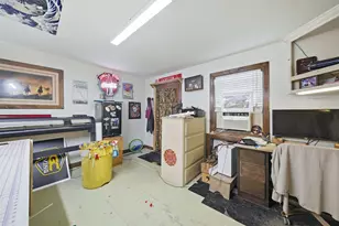 301 Cooks Ln, Franklin, TX 77856 - Photo 29