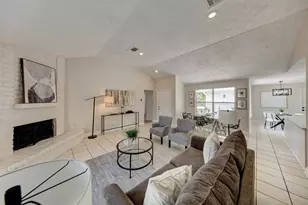 7811 Encinita Dr, Houston, TX 77083 - Photo 1