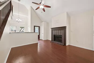 30206 Glenboro Drive, Spring, TX 77386 - Photo 9