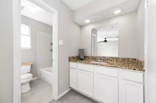 23903 Creek Ridge Dr, Spring, TX 77373 - Photo 17