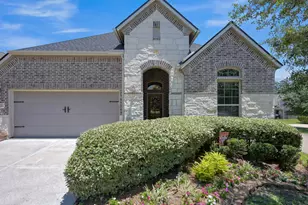 2 Muthill Cir, Conroe, TX 77304 - Photo 3