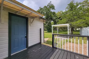 725 Cahill Rd, Angleton, TX 77515 - Photo 29