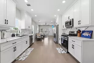 1804 Ursuline St, Galveston, TX 77550 - Photo 7