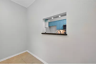 9850 Pagewood Lane #301, Houston, TX 77042 - Photo 13