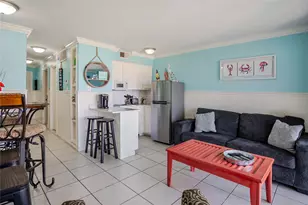 6102 Seawall Blvd, Galveston, TX 77551 - Photo 7