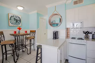 6102 Seawall Boulevard #315, Galveston, TX 77551 - Photo 13