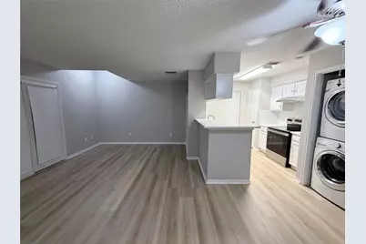 1515 Sandy Springs Road #1102, Houston, TX 77042 - Photo 3