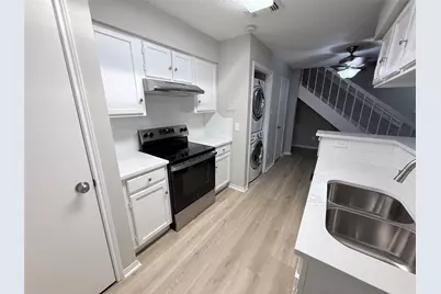 1515 Sandy Springs Road #1102, Houston, TX 77042 - Photo 27