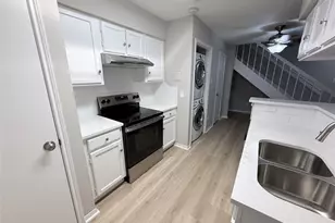 1515 Sandy Springs Rd, Houston, TX 77042 - Photo 27