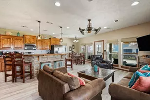 2757 Gulf View Ln, Crystal Beach, TX 77650 - Photo 13