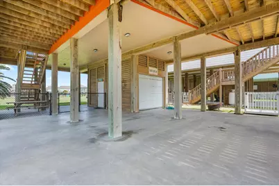2757 Gulfview Lane, Crystal Beach, TX 77650 - Photo 41