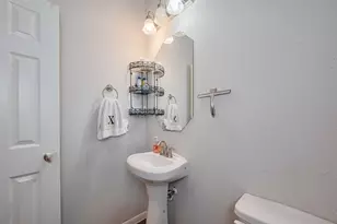 10914 Webber Ln, Texas City, TX 77591 - Photo 13