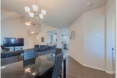 10914 Webber Lane, Texas City, TX 77591 - Photo 9