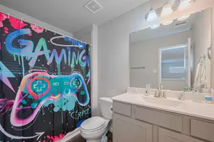 10914 Webber Ln, Texas City, TX 77591 - Photo 19