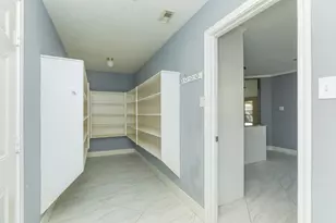 222 Colony Creek Dr, Dickinson, TX 77539 - Photo 15