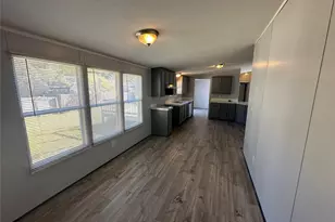 9522 Cypress Dr, Willis, TX 77318 - Photo 5