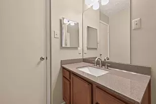 2811 Pheasant Creek Dr, Sugar Land, TX 77498 - Photo 29
