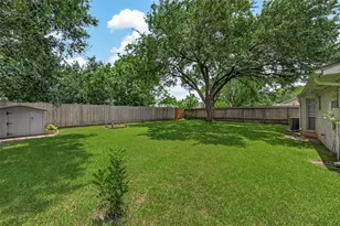 2811 Pheasant Creek Dr, Sugar Land, TX 77498 - Photo 31