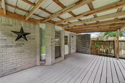 2811 Pheasant Creek Drive, Sugar Land, TX 77498 - Photo 31