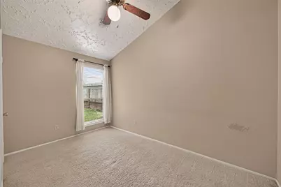 2811 Pheasant Creek Drive, Sugar Land, TX 77498 - Photo 23