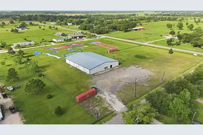 1061 County Road 6111, Dayton, TX 77535 - Photo 37