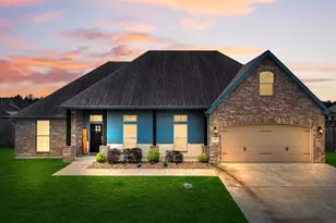6535 Columbus Cir, Lumberton, TX 77657 - Photo 1