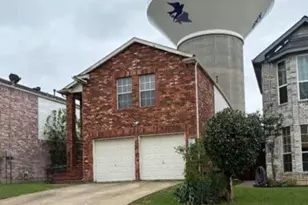1416 Drake Ln, Lewisville, TX 75077 - Photo 3