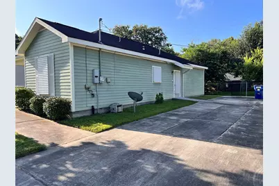 7221 Carver Avenue, Texas City, TX 77591 - Photo 3