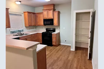 7221 Carver Avenue, Texas City, TX 77591 - Photo 9