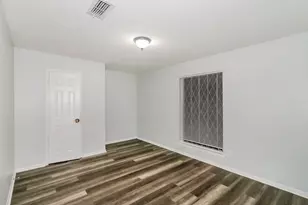 3815 Plum Hollow Dr, Houston, TX 77059 - Photo 15