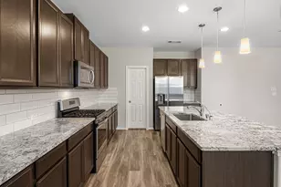 9410 Greensbend Dr, Richmond, TX 77406 - Photo 9