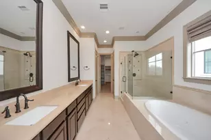 314 W Clay St, Houston, TX 77019 - Photo 29