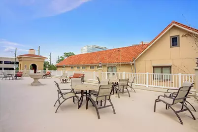2203 Dorrington Street Street #205, Houston, TX 77030 - Photo 19