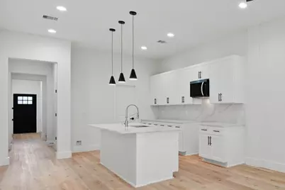 3320 Francis Street #A, Houston, TX 77004 - Photo 9